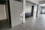 Sala comercial 80m², para Alugar no Centro de Santo André/SP.