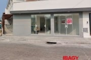 Ponto comercial com 1 sala para alugar na Rua Jardim dos Eucaliptos, 2355, Campeche, Florianópolis