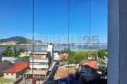 Apartamento à venda no bairro João Paulo em Florianópolis