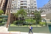 Apartamento com dois dormitórios  no Centro próximo a Beiramar.