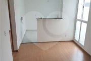 Apartamento no Condomínio Monte Athos.