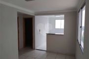 Apartamento no Condomínio Monte Nevada.