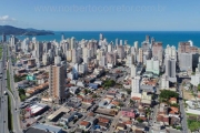 APARTAMENTO A VENDA EM MEIA PRAIA | 3 SUÍTES