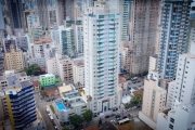 APARTAMENTO À VENDA EM BALNEARIO CAMBORIU