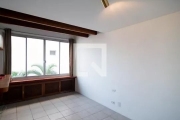 Apartamento no 3º andar com 1 dormitório e 1 garagem