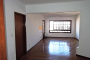 Apartamento com 4 quartos para alugar na Rua General Arcy da Rocha Nóbrega, 220, Universitário, Caxias do Sul