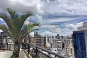 Triplex de 200m², 2 suítes, terraço com churrasqueira e vista parcial Mar - Á venda no Centro de Florianópolis