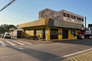 Loja Comercial de esquina, 924m² - À venda na rua Santos Saraiva - Estreito / Florianópolis.