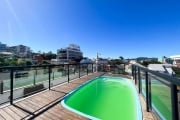 À venda em Coqueiros! Terraço privativo com piscina, vista Mar, 3 suítes e 3 vagas.