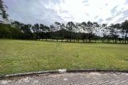 Terreno com 829m² à venda no Costão Golf.