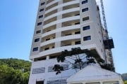 Apartamento novo com 3 quartos no bairro Saco Grande.