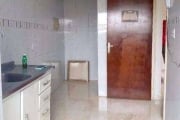 Apartamento no Condomínio Edifício Thebas - Limão