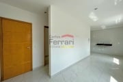 Lindo apartamento, fino acabamento, todo em porcelanato, iluminação natural, ótima localização.