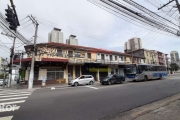 Esquina comercial com renda em local nobre de Santana