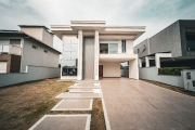 Casa para Venda em Florianópolis, São João do Rio Vermelho. 4 dorm sendo 3 suítes, 3 banheiros, 2 vagas