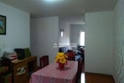 Apartamento com 2 dormitórios,  Parque das Arvores.