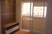 Vendo excepcional apartamento de 57m² com sacada, 02 dormitórios sendo 1 suíte, repleto de armários embutidos, 02 Banheiros, sala 2 ambientes, 1 vaga