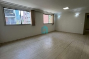 Apartamento com 3 quartos para alugar na Rua Gaivota, 754, Moema, São Paulo