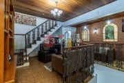 Casa de vila  para venda com 5 quartos, 311m²