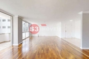 Apartamento tipo para locação com 3 quartos, sendo 1 suíte, 187m²