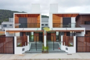 Linda casa de dois pavimentos com 3 suítes no Villa Pamplona - Rio Tavares - Florianópolis/SC