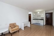 Apartamento com 1 dormitório para alugar, 61 m², aceitra PET,  por R$ 1.900/mês  + taxas- Centro - Curitiba/PR