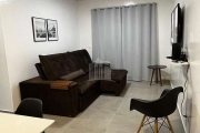 Apartamento Completamente Reformado e Mobiliado, Quadra Mar