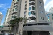 Apartamento próximo ao mar com 1 dormitório e 1 vaga na Avenida Brasil em Balneário Camboriú