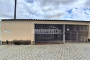 Casa com 2 Quartos e Edícula para locação no Jardim dos Estados