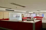 EXCELENTE ANDAR COMERCIAL LOCALIZADO NO CENTRO DO RIO, 240M², SEMI MOBILIADO, POSSUI DOIS BANHEIROS,