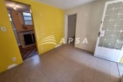 APRESENTAMOS ESTA ACONCHEGANTE CASA EM VILA, UM VERDADEIRO LAR PARA QUEM BUSCA SEGURANÇA E PRATICIDA