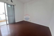 Apartamento à venda com 1 dorm.  com sacada - Praia de Pitangueiras - Guarujá - SP por 320.000,00