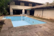 Sobrado, 550 m2, 5 suítes, piscina, 6 vagas, para venda, Pinheiros.