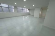 Conjunto Comercial, 195 m2, reformado, vão livre, 5 banheiros, 2 vagas, para locação, Bela Vista.