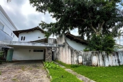 Casa para reformar À VENDA no Condomínio Jardim Acapulco 1 - Guarujá