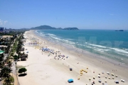 Casa à venda na praia da Enseada em Guarujá