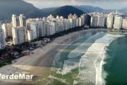 Terreno à venda comercial ou residencial na praia de Pitangueiras , centro do Guarujá.