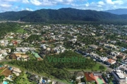 Terreno de esquina e frente praça à venda no condomínio Acapulco em Guarujá