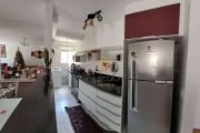 Apartamento com 3 dormitórios à venda, 59 m² por R$ 320.000 - Pinheirinho - Curitiba/PR