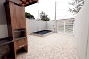 CASA NA PRAIA COM PISCINA E CHURRASQUEIRA - 02 QUARTOS  E 02 BANHEIROS