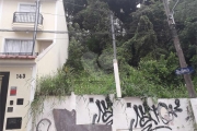 terreno levemente aclive no bairro de santana ao lado da estação do metro , sendo, sendo 10 metros d