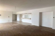 Apartamento de alto padrão em Santana. 4 dormitórios sendo 2 suítes e closet. 286m²