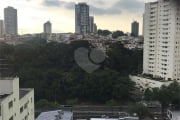 Apartamento com 3 dormitórios e 3 vagas na Vila Aurora