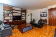 APARTAMENTO À VENDA COM 230M2 - 3 QUARTOS - 2 VAGAS EM HIGIENÓPOLIS.