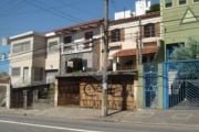 Terreno com 2 casas para venda ou locação ( conjunta) em Santana - SP