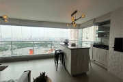 Apartamento finamente decorado de 117 m² na Barra Funda, com 3 suítes e 2 vagas