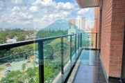 Apartamento de 320m² para venda em Moema,  3 suítes, varandas, 4 vagas, excelente vista