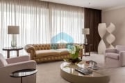 'Jardim Europa: Apartamento  com  5 Suítes, 11 Vagas e 812m² de Luxo'