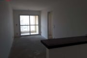 ** APARTAMENTO COM VARANDA  **