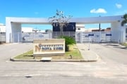 Casa térrea em condomínio com ótimo espaço interno, lado da sombra e ventilada !